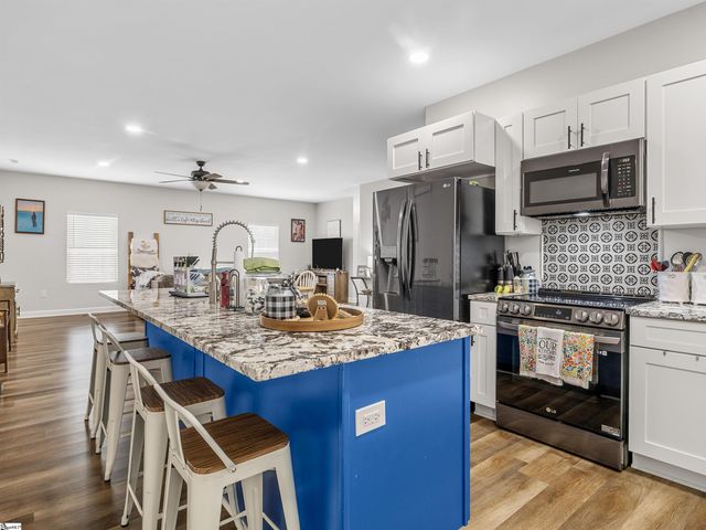 4249 Buffalo West Springs Highway, Jonesville, SC 29353