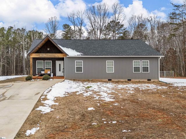 4249 Buffalo West Springs Highway, Jonesville, SC 29353