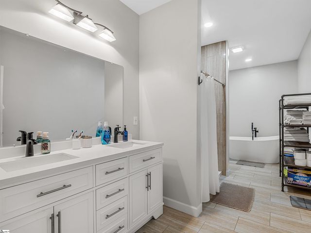 4249 Buffalo West Springs Highway, Jonesville, SC 29353