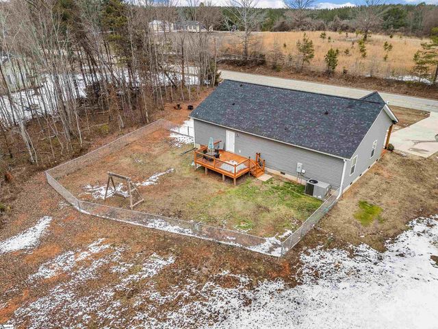 4249 Buffalo West Springs Highway, Jonesville, SC 29353