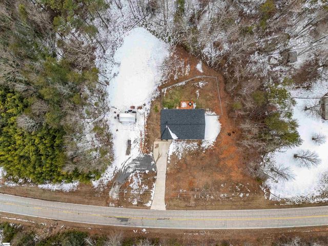 4249 Buffalo West Springs Highway, Jonesville, SC 29353