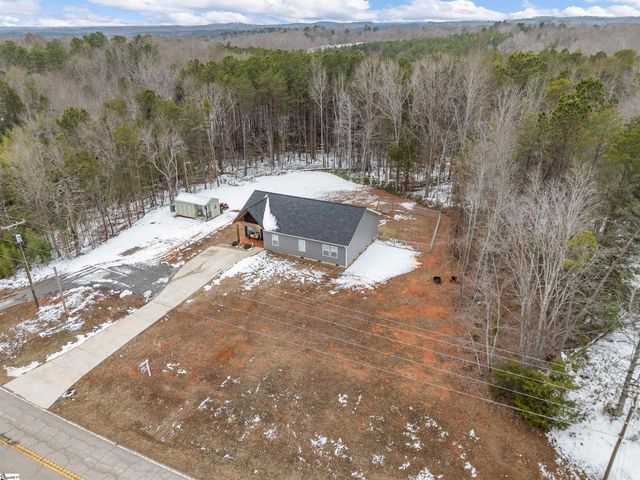 4249 Buffalo West Springs Highway, Jonesville, SC 29353