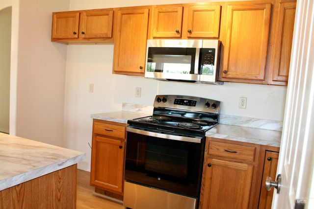 1135 Fiesta Way, Twin Falls, ID 83301