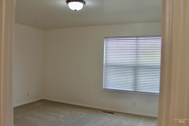 1135 Fiesta Way, Twin Falls, ID 83301