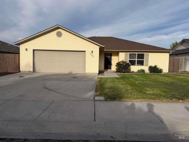 1135 Fiesta Way, Twin Falls, ID 83301