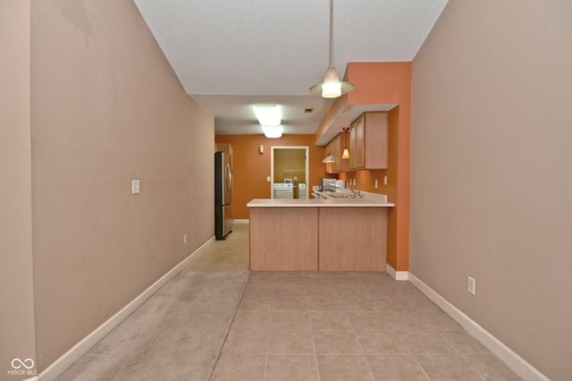 6033 Carriage Corner, Indianapolis, IN 46237