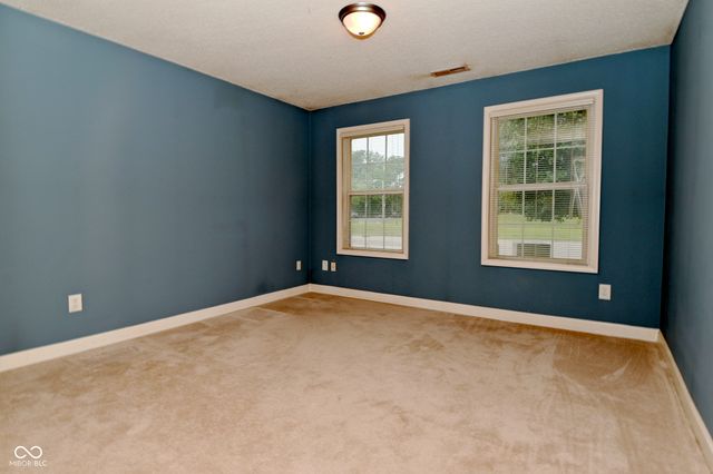 6033 Carriage Corner, Indianapolis, IN 46237