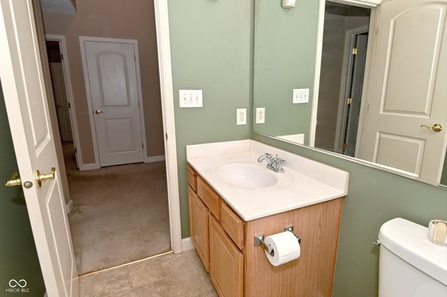 6033 Carriage Corner, Indianapolis, IN 46237