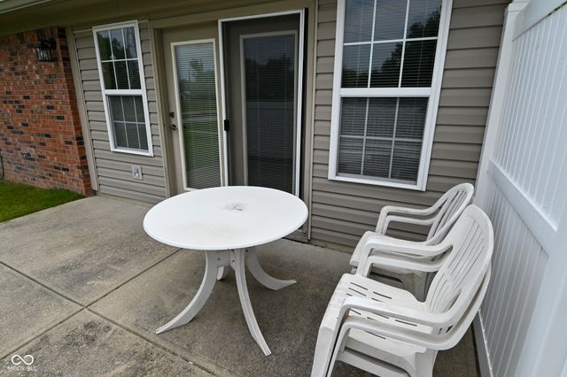 6033 Carriage Corner, Indianapolis, IN 46237