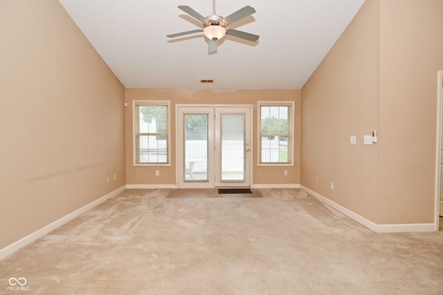 6033 Carriage Corner, Indianapolis, IN 46237
