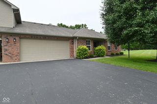 6033 Carriage Corner, Indianapolis, IN 46237