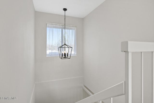 1760 E Avenida De Las Flores, Thousand Oaks, CA 91362