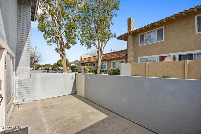 1760 E Avenida De Las Flores, Thousand Oaks, CA 91362