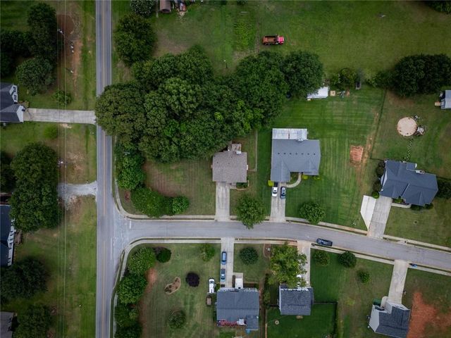 500 Bryson Trail, Monroe, GA 30655