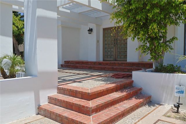 1456 Via Coronel, Palos Verdes Estates, CA 90274