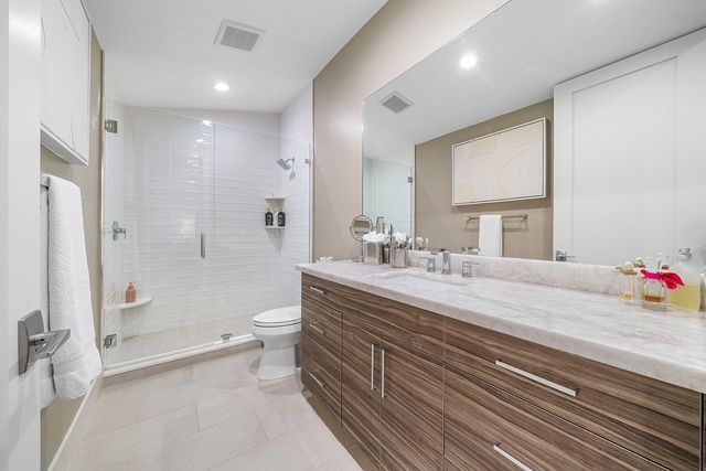 5575 Whirlaway Road, Palm Beach Gardens, FL 33418