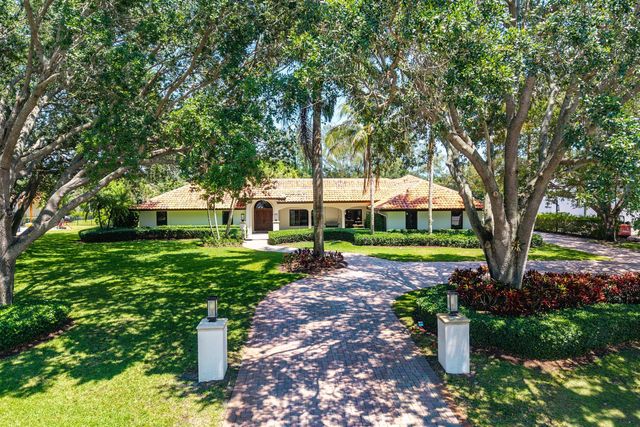 5575 Whirlaway Road, Palm Beach Gardens, FL 33418