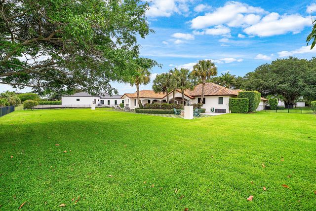 5575 Whirlaway Road, Palm Beach Gardens, FL 33418