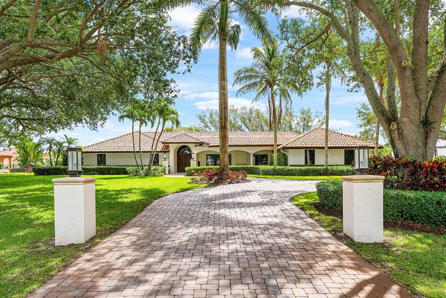5575 Whirlaway Road, Palm Beach Gardens, FL 33418