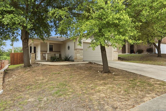5776 MAXFLI DR, Schertz, TX 78108