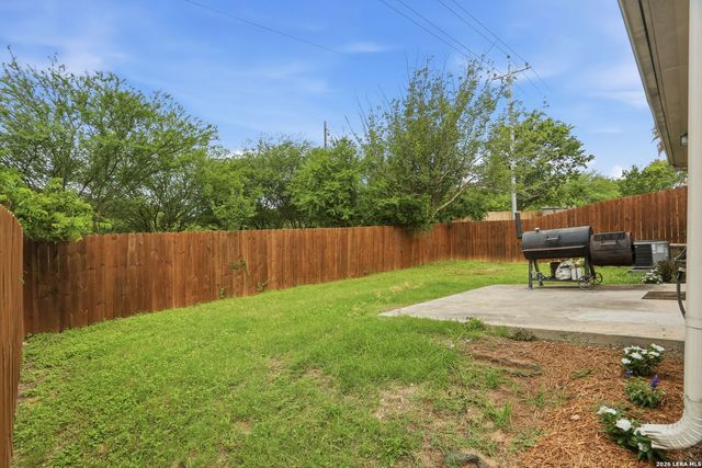 5776 MAXFLI DR, Schertz, TX 78108