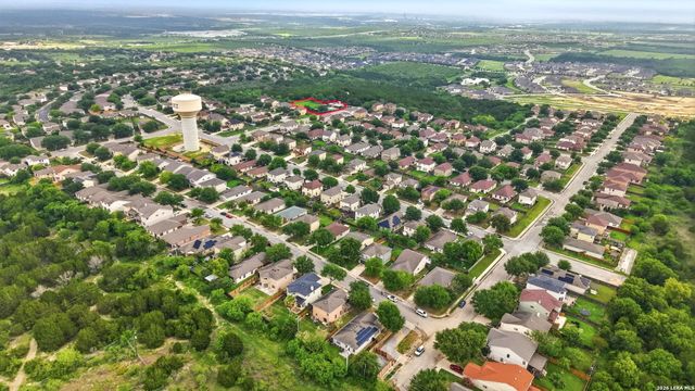 5776 MAXFLI DR, Schertz, TX 78108