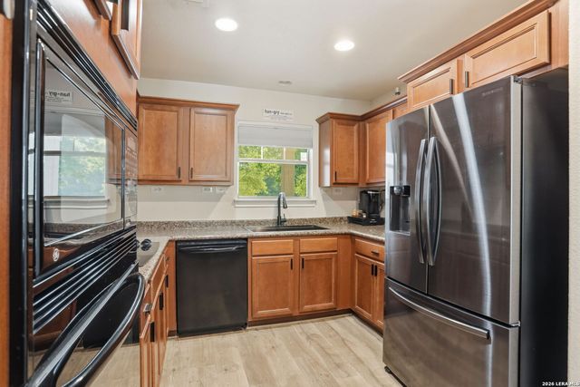 5776 MAXFLI DR, Schertz, TX 78108