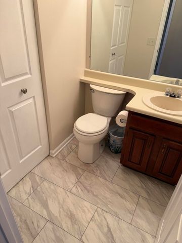 206 Rookwood Court, Richmond, KY 40475