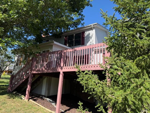 206 Rookwood Court, Richmond, KY 40475