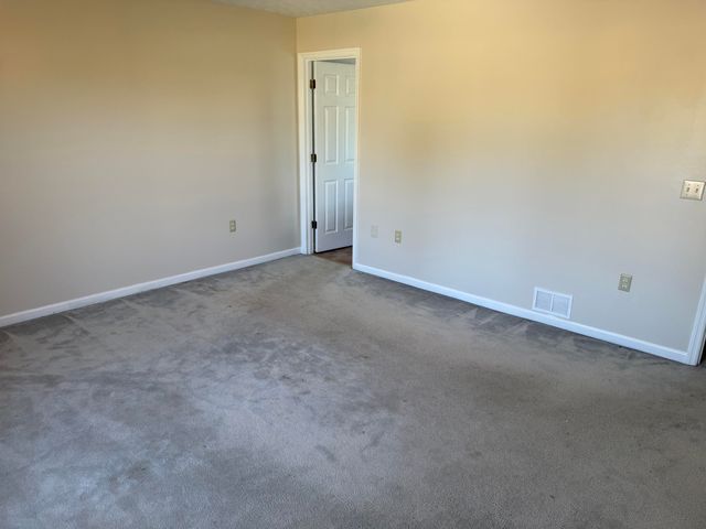 206 Rookwood Court, Richmond, KY 40475