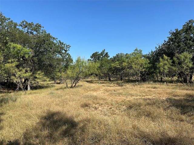 561 Oak Circle, Early, TX 76802