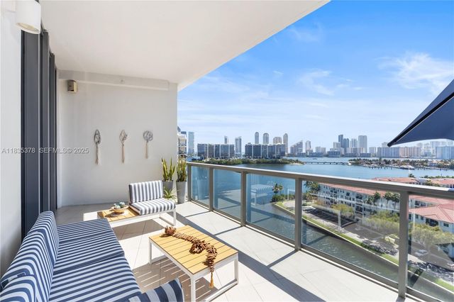 3250 NE 188th Street LPH02, Aventura, FL 33180