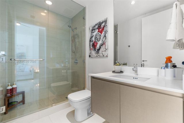 3250 NE 188th Street LPH02, Aventura, FL 33180