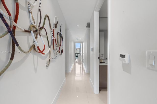 3250 NE 188th Street LPH02, Aventura, FL 33180