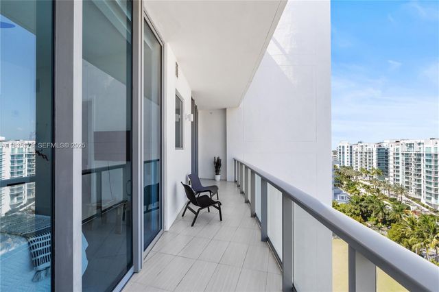 3250 NE 188th Street LPH02, Aventura, FL 33180