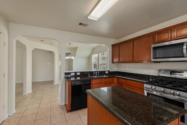8723 Summerset Meadow Court, Houston, TX 77075