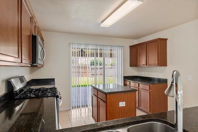 8723 Summerset Meadow Court, Houston, TX 77075