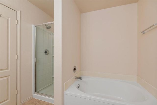 8723 Summerset Meadow Court, Houston, TX 77075
