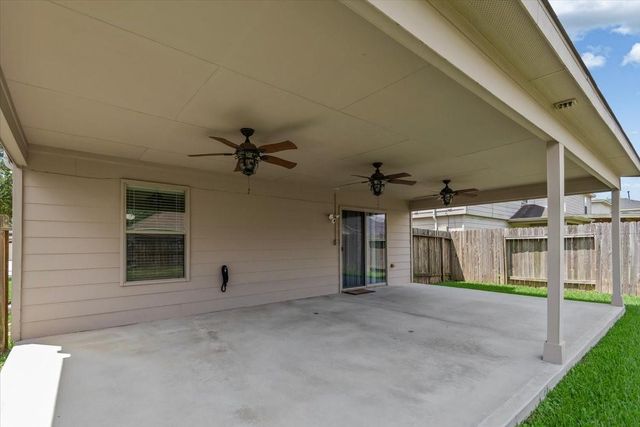 8723 Summerset Meadow Court, Houston, TX 77075