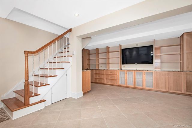 17 Haven Avenue, Rye, NY 10580
