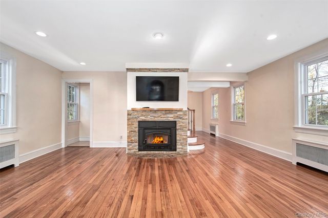 17 Haven Avenue, Rye, NY 10580