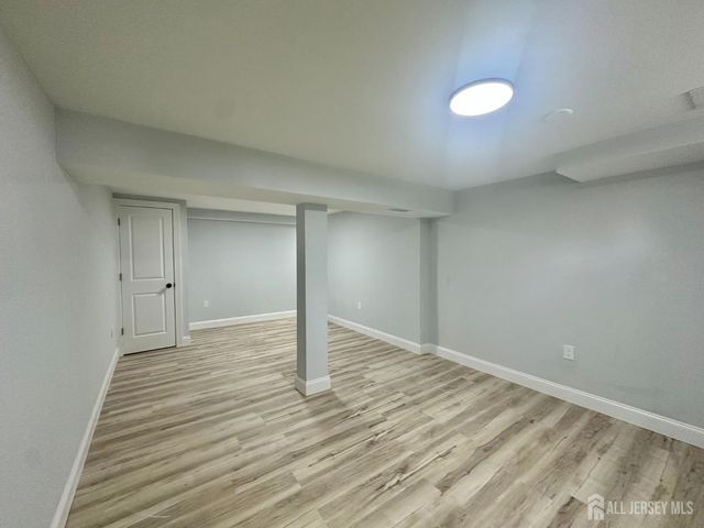 63 Murray Avenue, Piscataway, NJ 08854