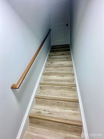 63 Murray Avenue, Piscataway, NJ 08854