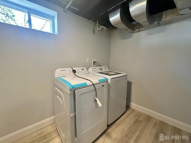 63 Murray Avenue, Piscataway, NJ 08854