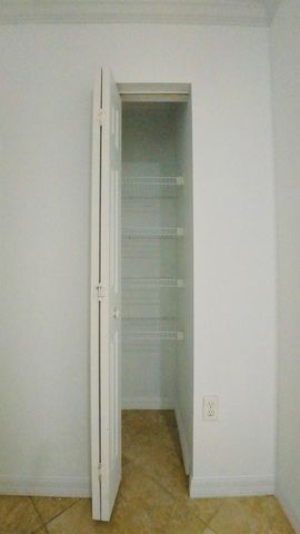 1000 Palm Trail 6, Delray Beach, FL 33483