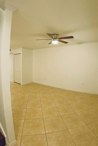 1000 Palm Trail 6, Delray Beach, FL 33483