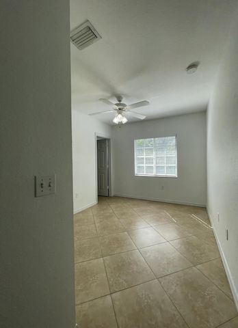1000 Palm Trail 6, Delray Beach, FL 33483