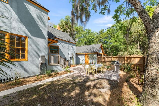 521 NE 6TH STREET, Gainesville, FL 32601