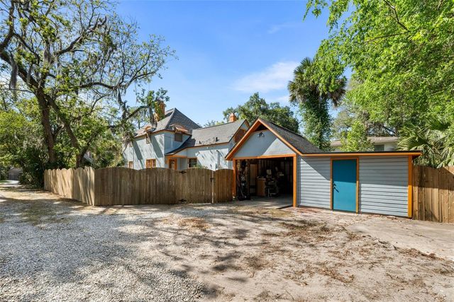 521 NE 6TH STREET, Gainesville, FL 32601