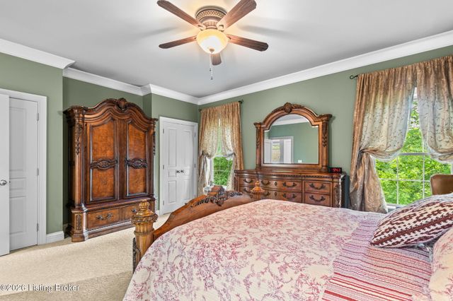 4418 Deepwood Dr, Louisville, KY 40241